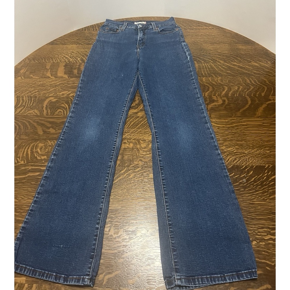 Levi's 512 Perfectly Slimming Bootcut Jeans Womens 6M Medium Dark Wash